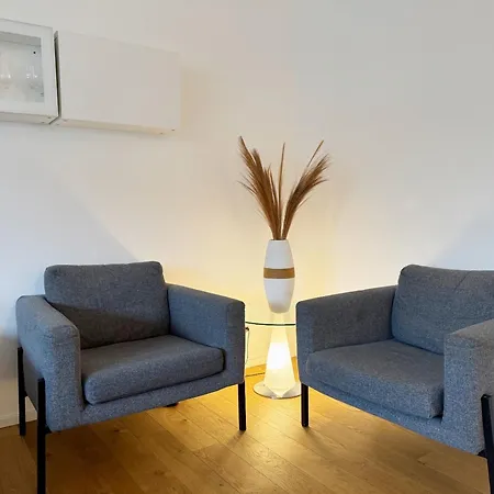 3 Mit Garten Appartement *